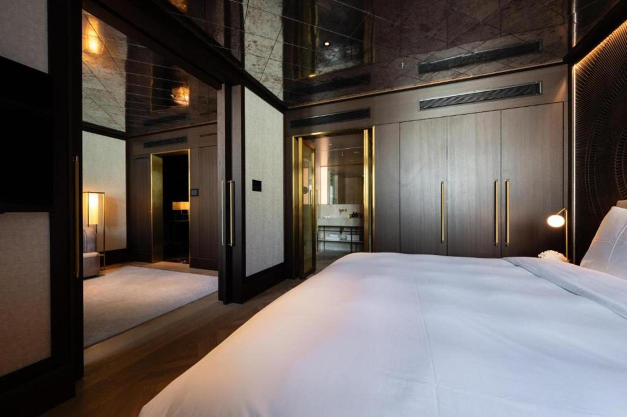 فندق Almanac Palais فيينا المظهر الخارجي الصورة A bedroom at the hotel