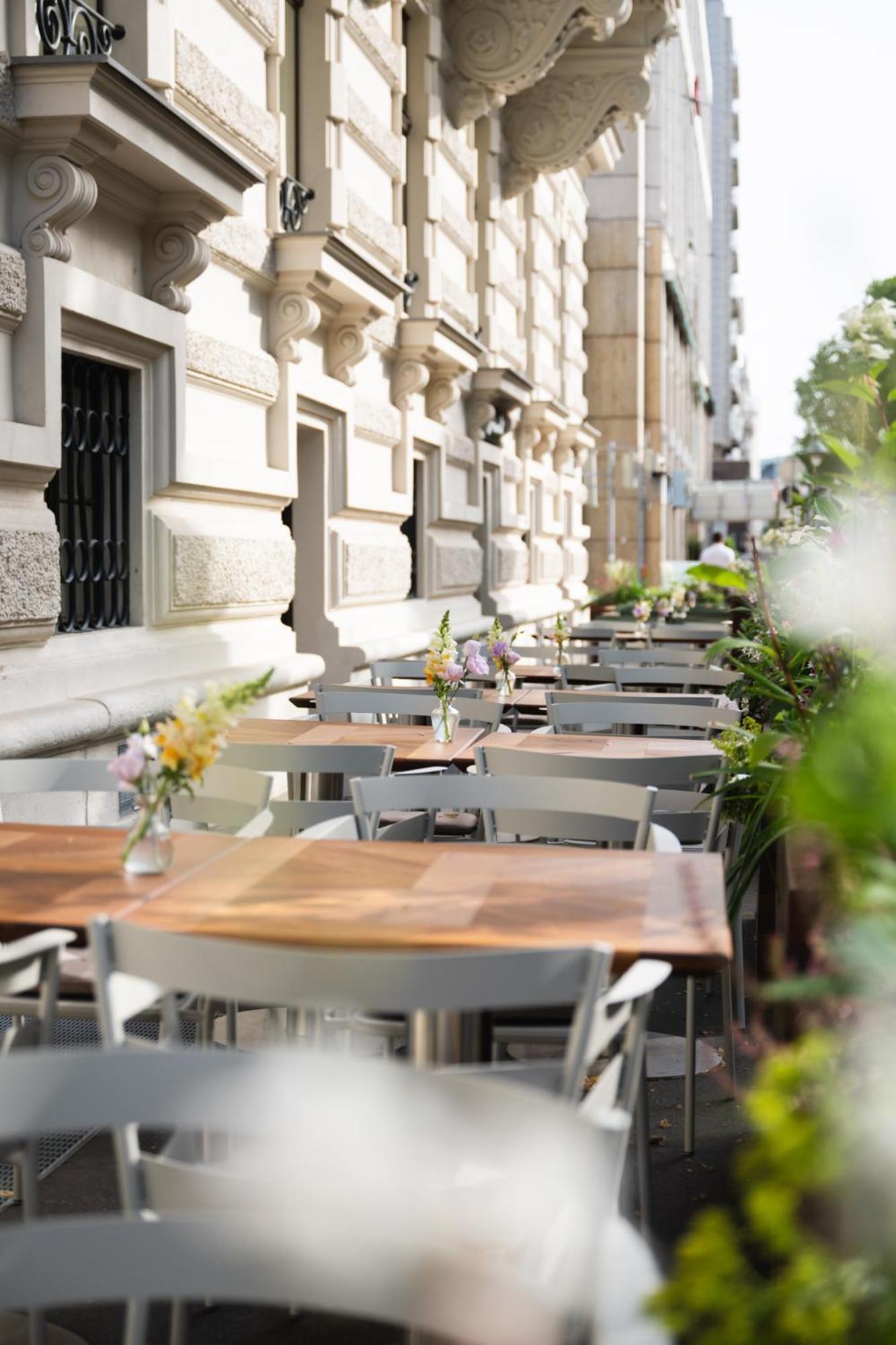 فندق Almanac Palais فيينا المظهر الخارجي الصورة The Terrace at The Ivy, St John's Wood